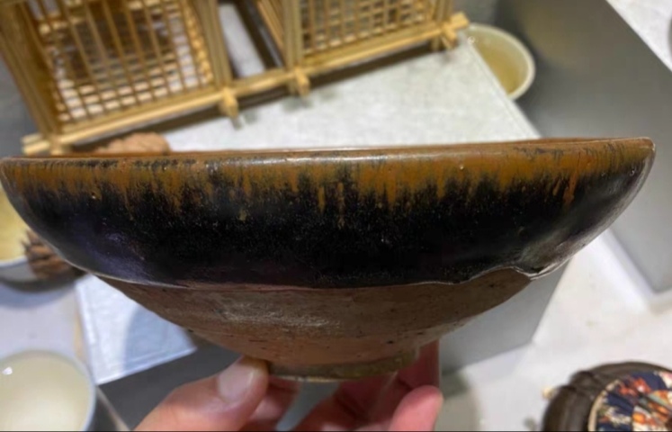 古玩陶瓷精美元代黑褐釉大碗拍賣,當前價格800元