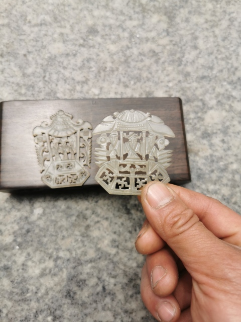古玩玉器岫玉雕“福祿壽”花片拍賣(mài)，當(dāng)前價(jià)格800元