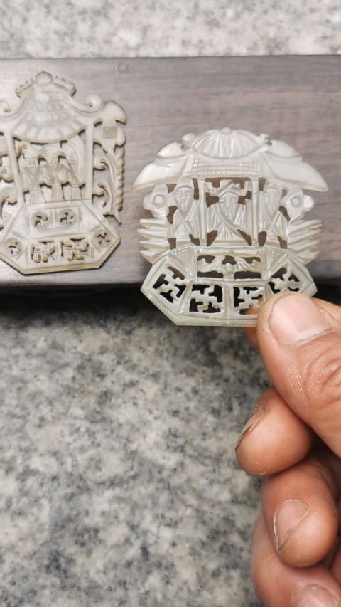 古玩玉器岫玉雕“福祿壽”花片拍賣(mài)，當(dāng)前價(jià)格800元