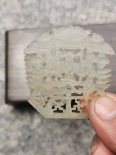 古玩玉器岫玉雕“福祿壽”花片拍賣(mài)，當(dāng)前價(jià)格800元