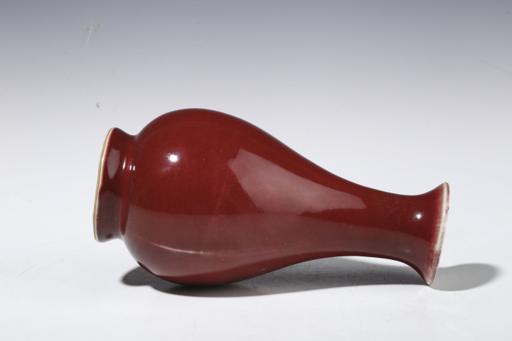 古玩陶瓷晚清民國·郎紅釉玉壺春瓶拍賣,當前價格11188元