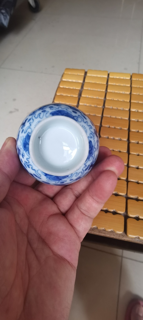 古玩陶瓷中期龍紋青花杯拍賣,當前價格3800元
