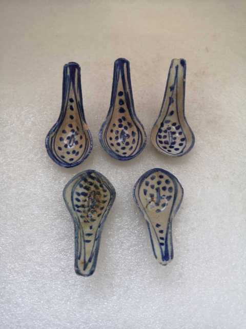 古玩陶瓷清中青花湯勺拍賣,當前價格298元
