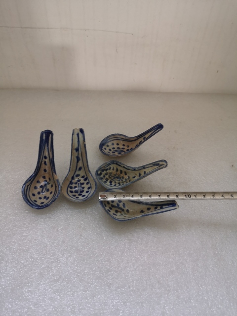 古玩陶瓷清中青花湯勺拍賣,當前價格298元