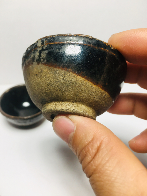 古玩陶瓷元代烏金釉杯一對拍賣，當前價格399元