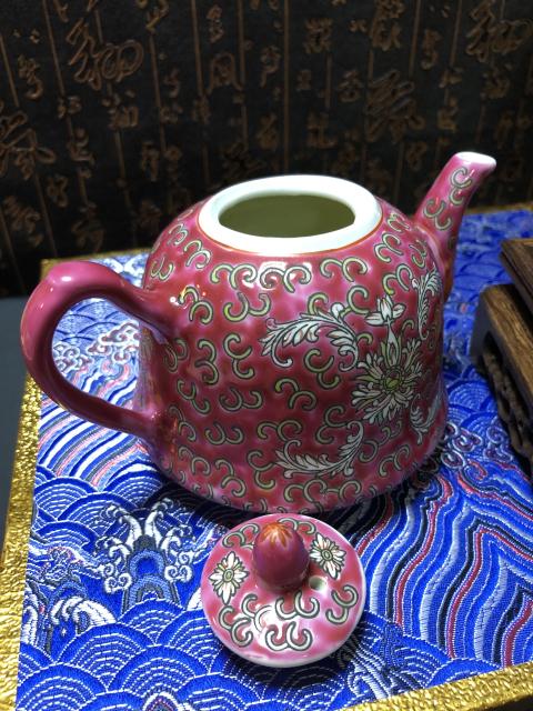 古玩陶瓷茶壺花卉紋執壺-拍賣，當前價格558元