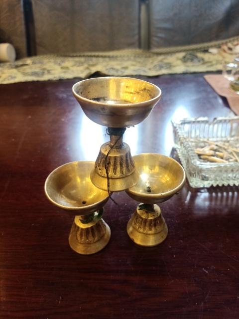 古玩雜項油燈拍賣，當前價格1200元