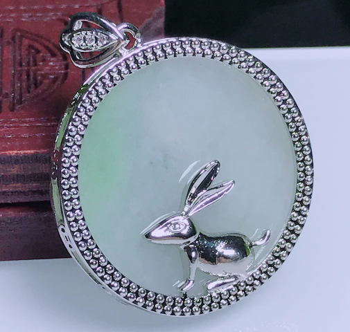 古玩玉器天然翡翠鑲嵌掛件拍賣,當前價格369元