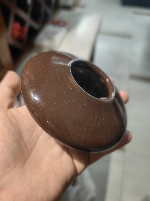 古玩陶瓷郎紅釉飛碟水盂拍賣，當(dāng)前價(jià)格4500元