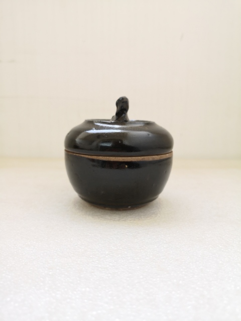 古玩陶瓷黑釉蓋缸拍賣，當前價格398元