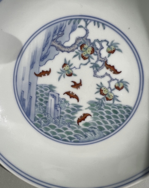 古玩陶瓷清雍正 官窯斗彩福山壽海圖盤(官)拍賣,當前價格1055000元