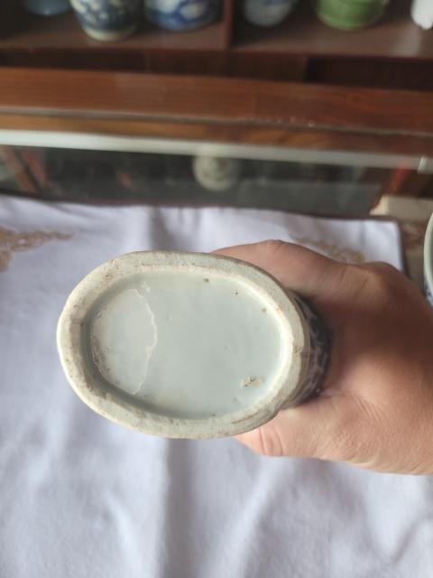 古玩陶瓷青花雙龍戲珠紋抱月瓶拍賣，當(dāng)前價格12800元