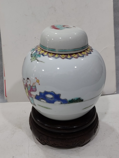 古玩陶瓷人物紋蓋罐拍賣，當前價格788元