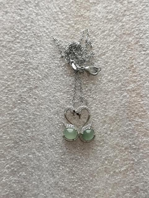 古玩玉器天然冰種翡翠鑲嵌吊墜拍賣,當(dāng)前價(jià)格220元