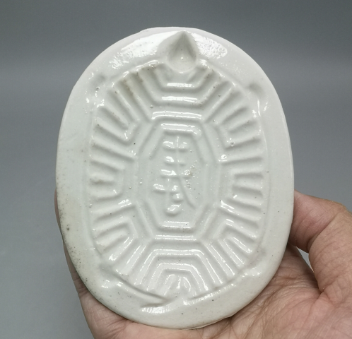 古玩陶瓷晚清民國烏龜型 壽字 白釉 糕點印模具印拍賣,當前價格99元