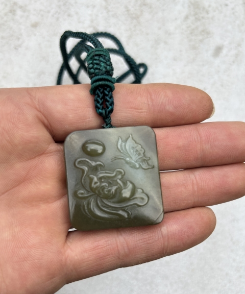 古玩玉器蝶戀花 和田玉牌子拍賣,當前價格158元