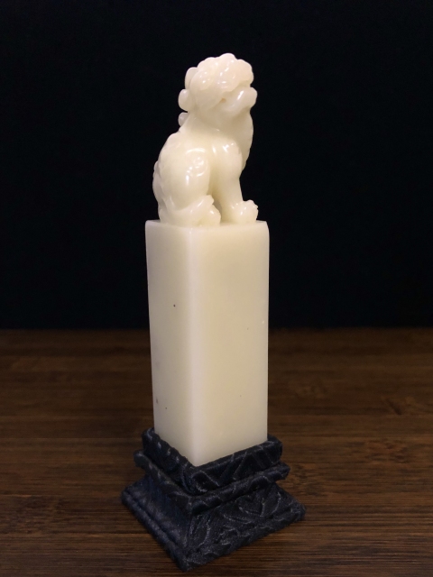 古玩雜項(xiàng)壽山芙蓉石印章拍賣,當(dāng)前價(jià)格3999元