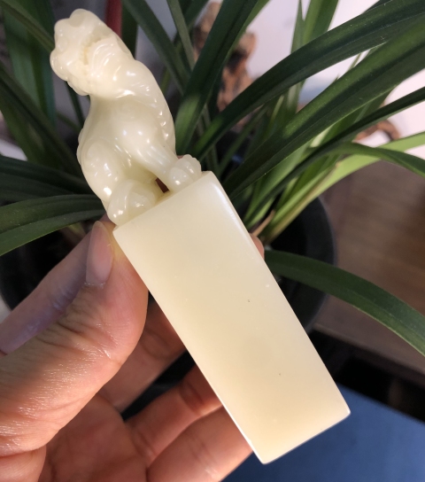 古玩雜項(xiàng)壽山芙蓉石印章拍賣,當(dāng)前價(jià)格3999元