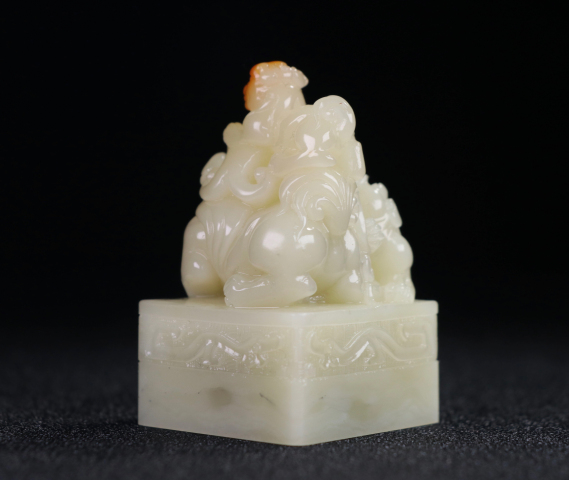 寿山・芙蓉石　印材　2.1×2.2×9.2 芙蓉石印材 寿山石 芙蓉石 高級印材 古獣印鈕 書道 篆刻 | 正一