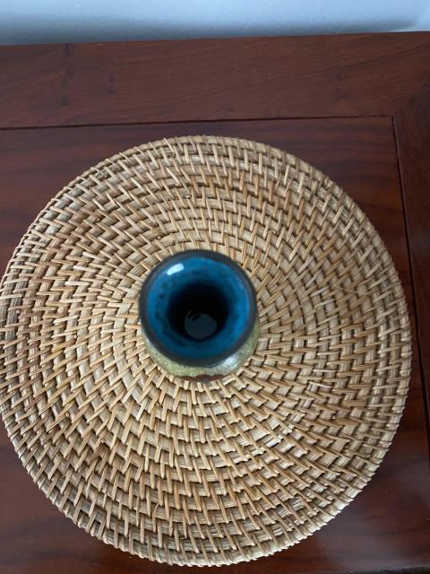 古玩陶瓷晚清民國·銅胎掐絲琺瑯花卉紋賞瓶拍賣，當前價格1600元