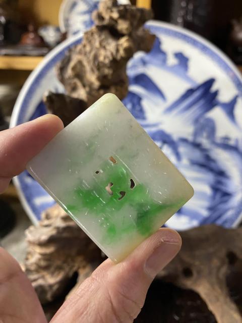 古玩雜項翡翠牌拍賣，當前價格12000元