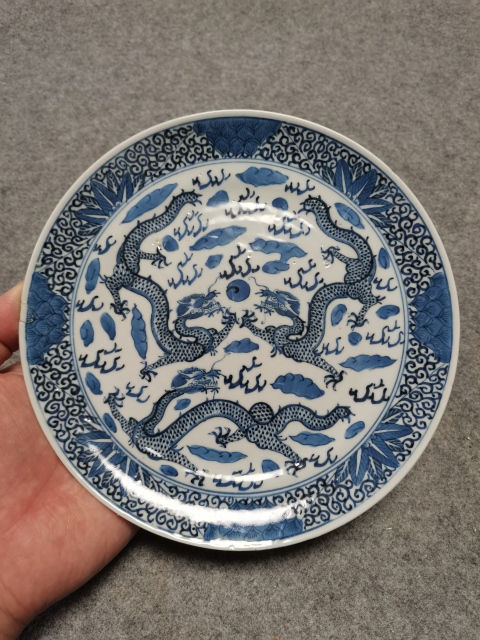 古玩陶瓷清光緒青花雙龍戲珠紋盤拍賣,當前價格3500元