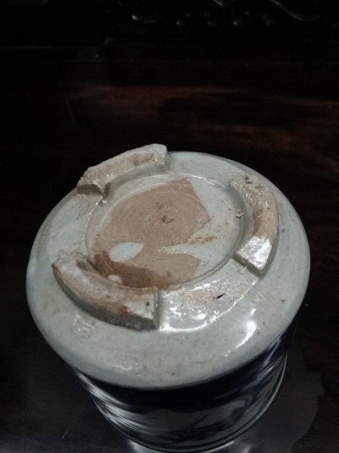 古玩陶瓷清晚期青花龍紋三足筒式香爐拍賣,當前價格600元