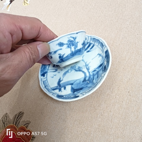 古玩陶瓷康熙 攜琴訪友紋杯碟拍賣,當前價格1500元