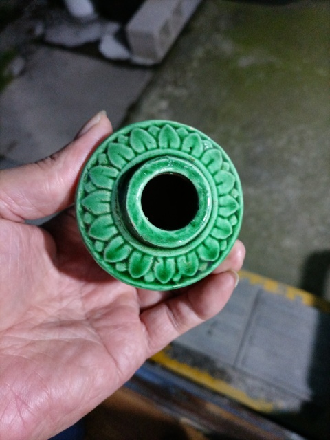 古玩陶瓷綠釉印花水盂拍賣，當前價格900元