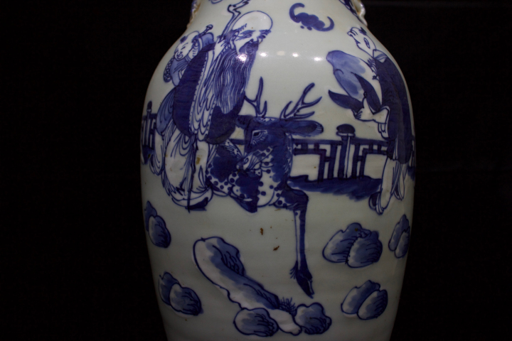 古玩陶瓷晚清·青花人物圖雙耳花瓶(標本器)拍賣,當前價格388元