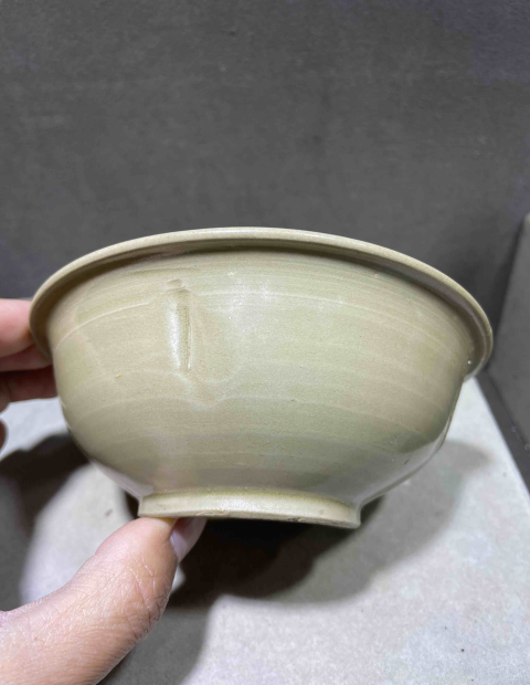 古玩陶瓷五代秘色瓷刻花碗標本拍賣,當前價格1999元