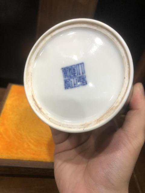 古玩陶瓷大清雍正年製官窯款款青花祥云五爪龍鳳紋-筆筒拍賣,當(dāng)前價格2600元