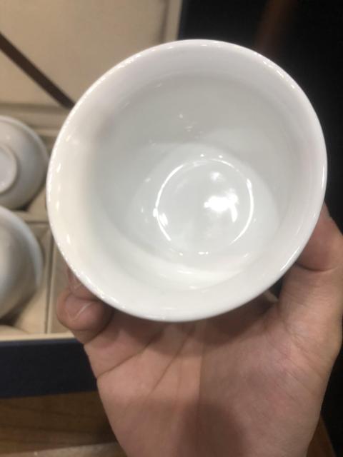 古玩陶瓷創匯?白釉杯拍賣，當前價格333元