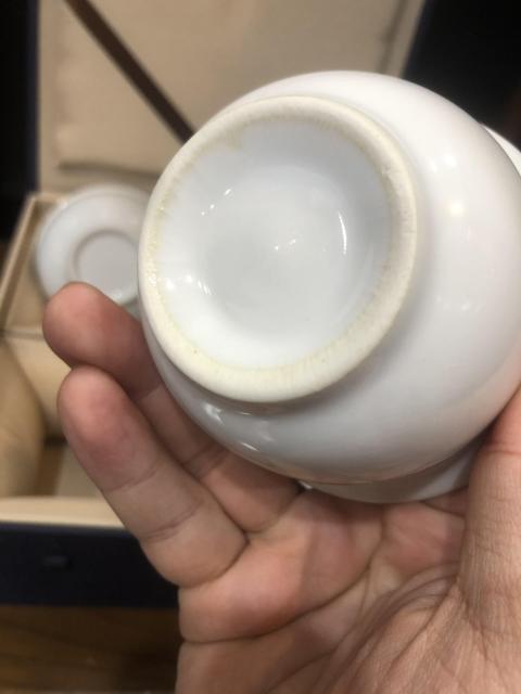 古玩陶瓷創匯?白釉杯拍賣，當前價格333元