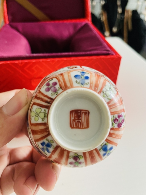 古玩陶瓷【優品】清同治·粉彩四季花卉紋杯拍賣,當前價格5000元