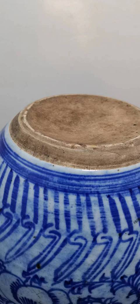古玩陶瓷纏枝花囍字紋缸拍賣,當前價格1100元