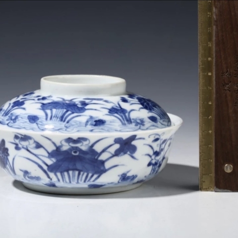 古玩陶瓷清晚蓮池游禽滿池嬌青花蓋碗拍賣，當前價格6888元