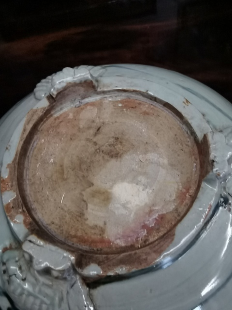古玩陶瓷清中期花卉紋香爐拍賣,當前價格3000元