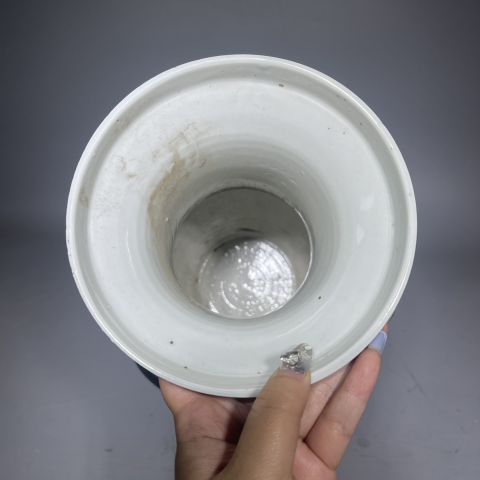古玩陶瓷花卉紋青花雙耳盤口瓶拍賣,當前價格3680元