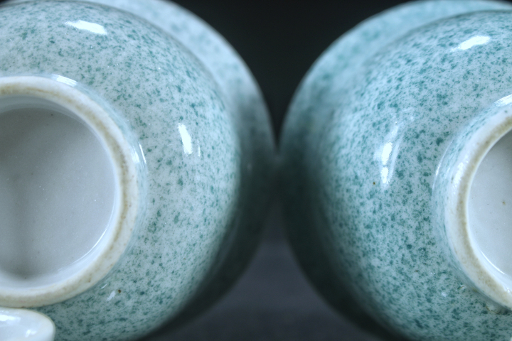 古玩陶瓷晚清·撒藍釉蓋碗一對拍賣,當前價格1000元