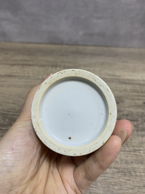 古玩陶瓷光緒仕女紋粉彩筆筒拍賣，當前價格2680元