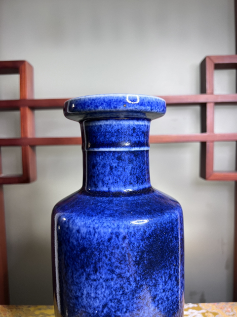 古玩陶瓷撒藍釉棒槌瓶拍賣，當前價格3980元