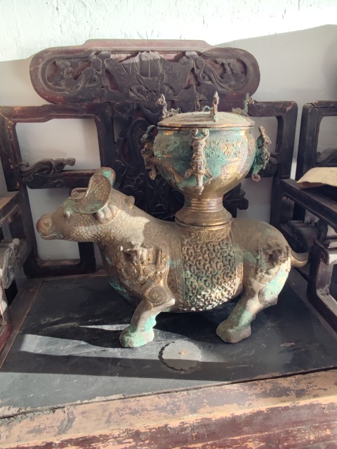 古玩雜項(xiàng)銅犧尊拍賣，當(dāng)前價(jià)格2998元