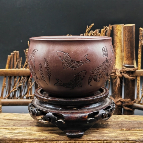 古玩雜項當代?中國(國家級)工藝美術師朱永旺蓮聚財原礦老紫泥紫砂主人杯拍賣,當前價格399元
