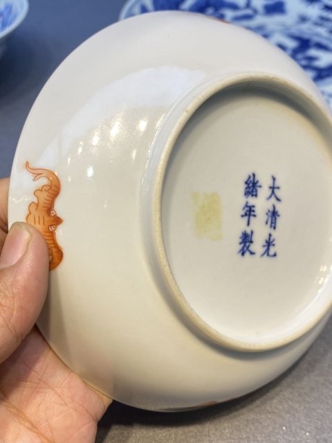 古玩陶瓷粉彩福壽紋盤一對，來源翟建民老師直播間拍賣，當前價格130000元
