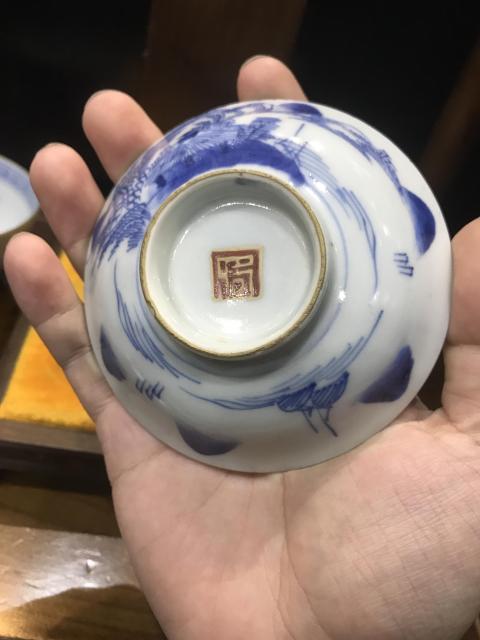 古玩陶瓷(新年放漏中)晚清-山水風景-青花蓋碗一對拍賣,當前價格774元