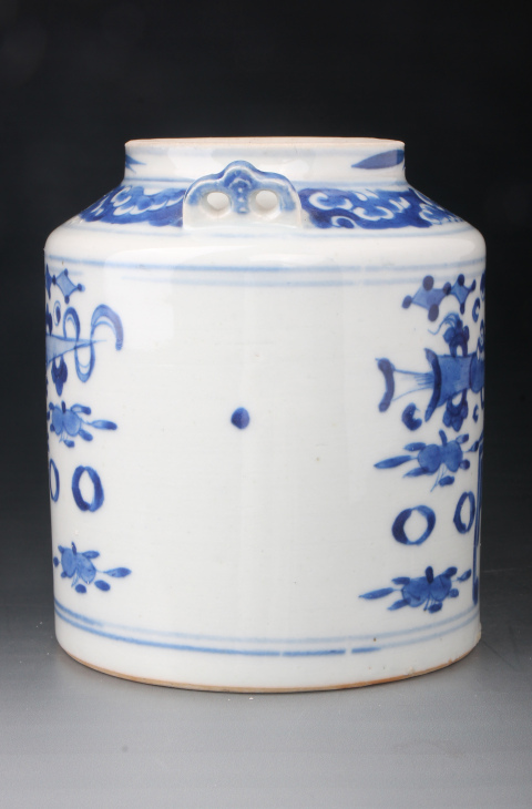 古玩陶瓷【8140】清晚期  青花博古花卉紋提梁壺拍賣，當(dāng)前價格2280元