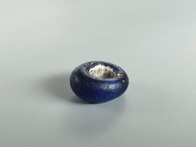 古玩玉器漢代老琉璃拍賣，當前價格1200元