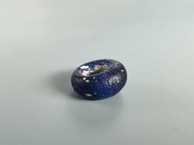 古玩玉器漢代老琉璃拍賣，當前價格1200元