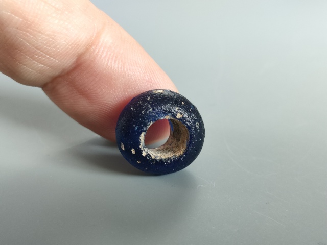 古玩玉器漢代老琉璃拍賣，當前價格1200元